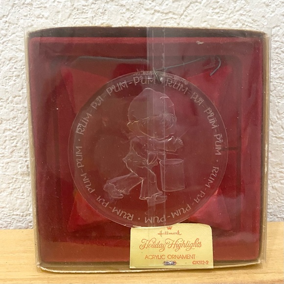 Vintage 1977 Hallmark Holiday Highlights Drummer Boy Acrylic Ornament - Picture 2 of 9